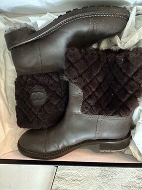 CHANEL Brown Quilted Shearling-Trim Leather Ankle Boots